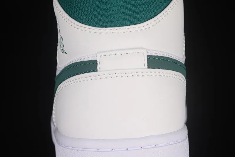 All categories Air Jordan Jordan series basketball shoes Air Jordan 1 Mid Differentiated versions Air Jordan 1 Mid "Mystic Green" AJ1 Joe 1 Mystic Green mid-top basketball shoes CD6859-103